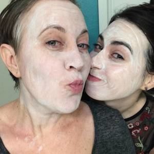 Meet your Posher, Yvonne